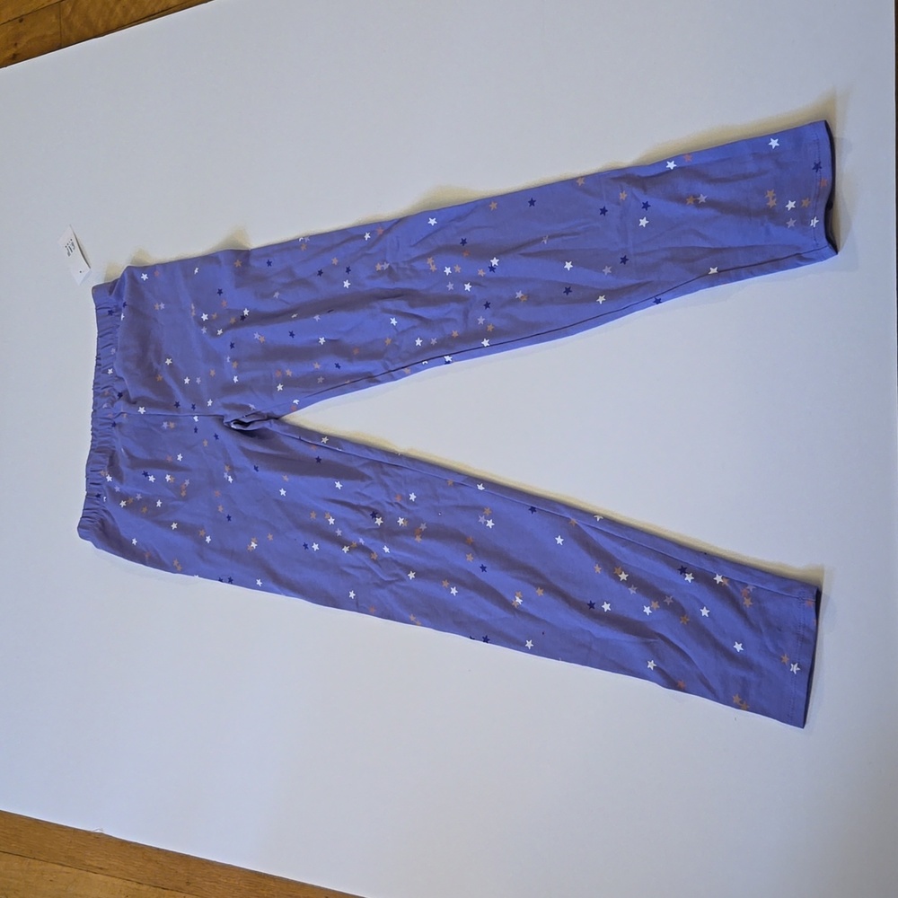 Girl purple with stars leggings